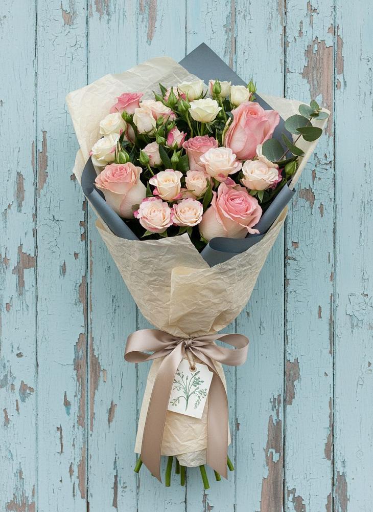 Букет цветов из: Розы в Леонихе