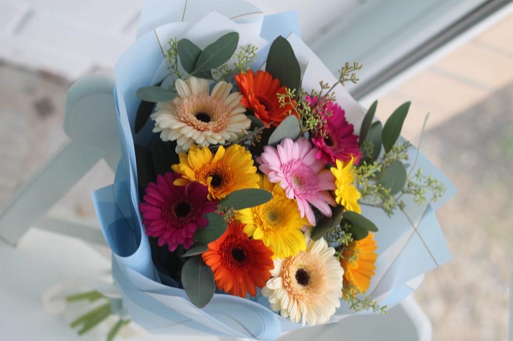 Букет цветов из: Герберы в Леонихе