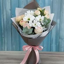 Букет цветов из:  Хризантемы и Розы #REPLACE_PRED# Леонихе