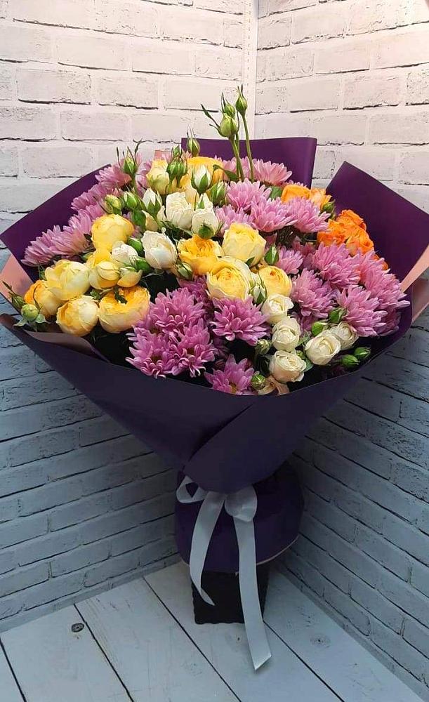 Букет цветов из: Хризантемы и Розы в Леонихе