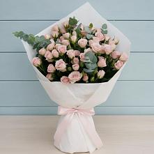 Букет цветов из:  Розы в Леонихе