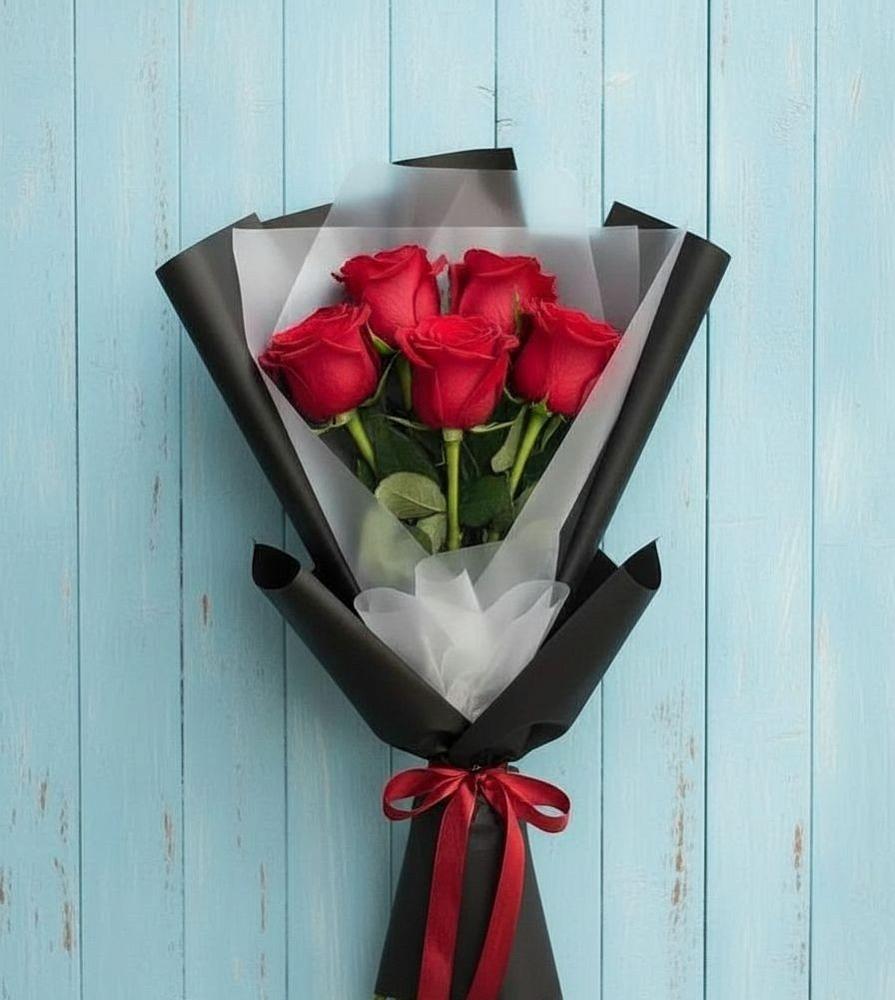 Букет цветов из: Розы в Леонихе